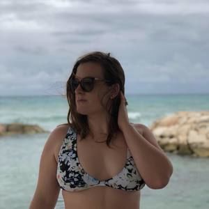 Meet your Posher, Lilly